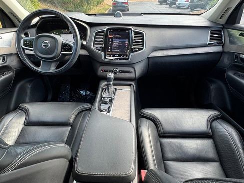 Used 2022 Volvo XC90 T6 Inscription w/ Advanced Package image 13