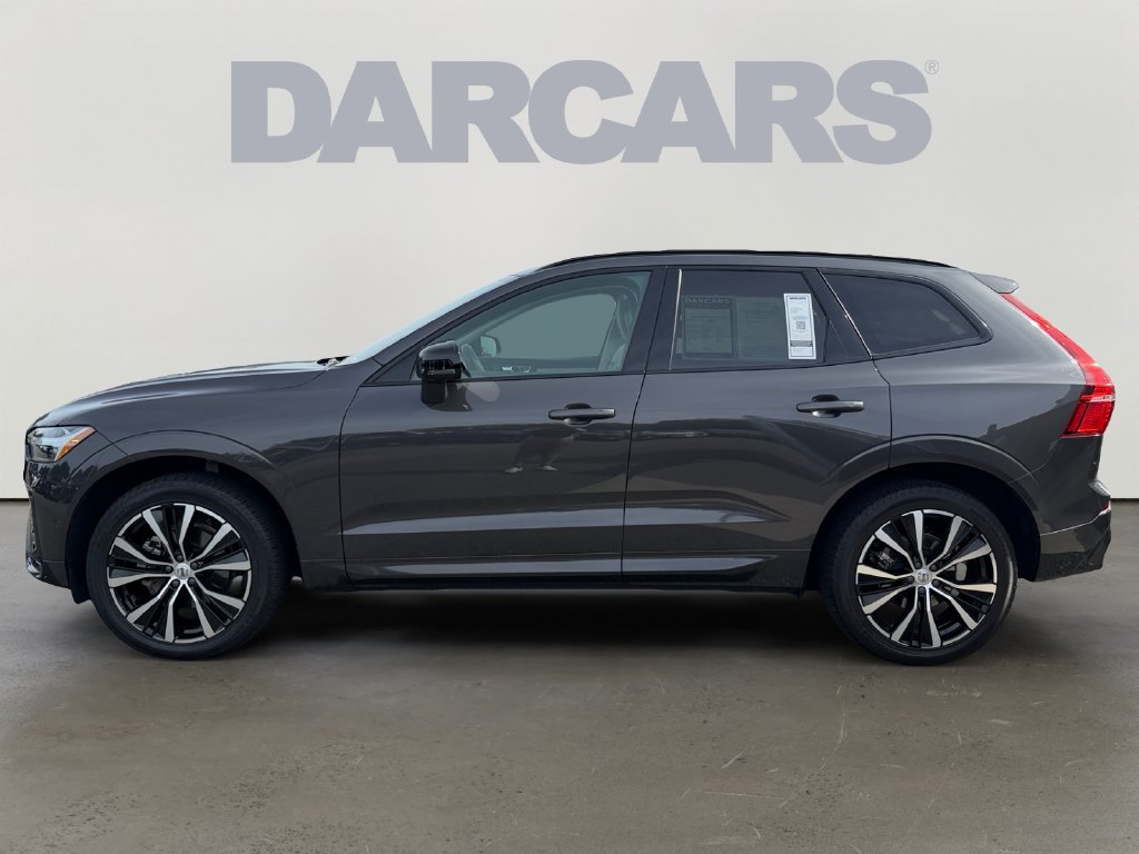 Certified 2024 Volvo XC60 B5 Plus w/ Climate Package AWD/4WD image 4