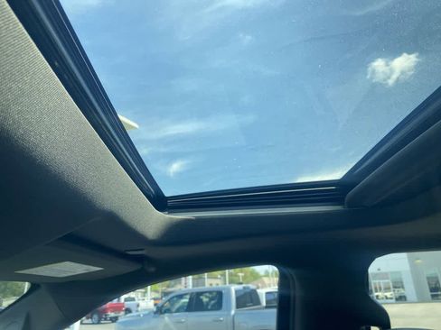 Used 2019 GMC Sierra 1500 AT4 w/ AT4 Premium Package image 21