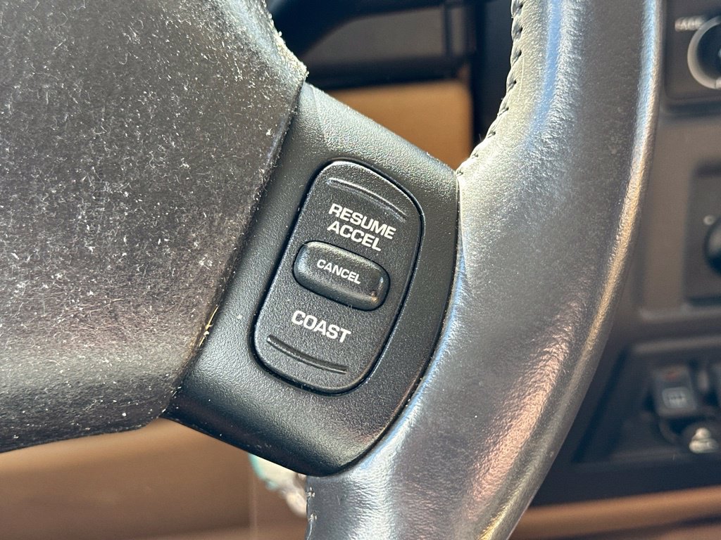 Used 1998 Jeep Wrangler Sahara AWD/4WD image 23