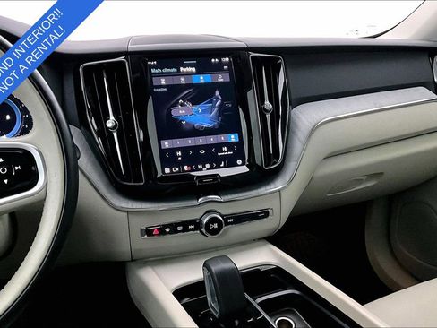 Certified 2024 Volvo XC60 B5 Plus w/ Protection Package Premier AWD/4WD image 9