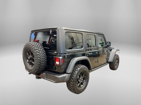 Used 2025 Jeep Wrangler Willys image 4