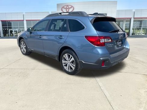 Used 2018 Subaru Outback 2.5i Limited w/ 50th Anniversary Edition AWD/4WD image 3