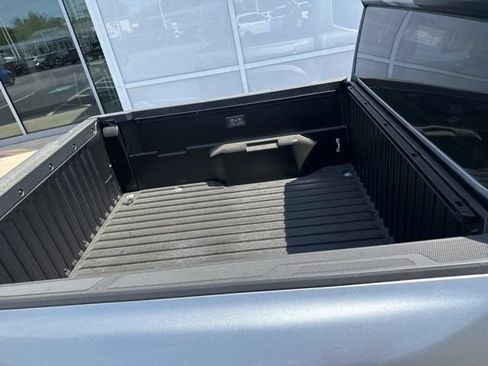 New 2026 Toyota Tacoma SR5 AWD/4WD image 4