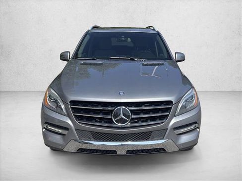 Used 2014 Mercedes-Benz ML 350 BlueTEC 4MATIC image 2