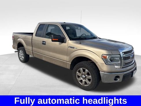 Used 2014 Ford F150 XLT w/ XLT Chrome Package image 9