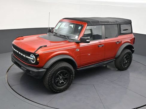 Used 2022 Ford Bronco Wildtrak AWD/4WD image 13