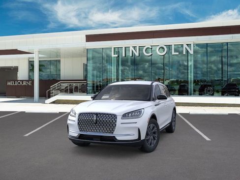 New 2026 Lincoln Corsair Premiere image 2