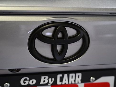 Used 2025 Toyota RAV4 XLE Premium image 11