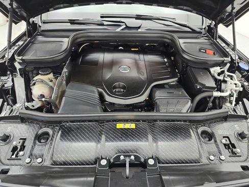 Certified 2024 Mercedes-Benz GLS 450 4MATIC image 16