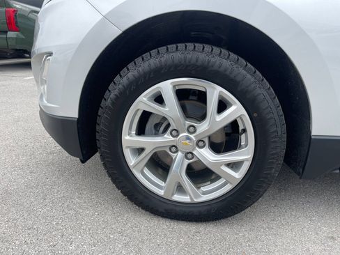 Used 2019 Chevrolet Equinox Premier image 31
