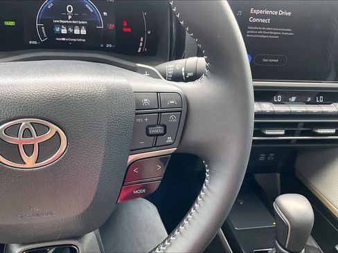 Used 2025 Toyota Camry SE w/ Multimedia Upgrade Package FWD image 24