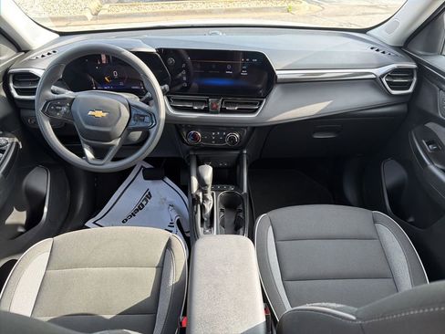 Certified 2025 Chevrolet TrailBlazer LT image 13