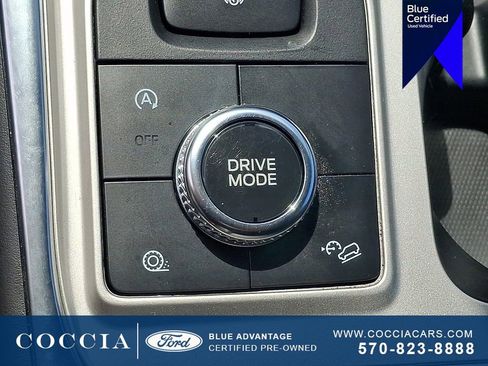 Certified 2023 Ford Explorer XLT w/ Equipment Group 202A AWD/4WD image 25