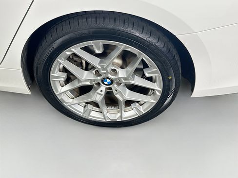 Used 2025 BMW 330i xDrive Sedan image 11