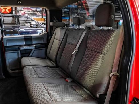 Used 2018 Ford F150 XLT image 35