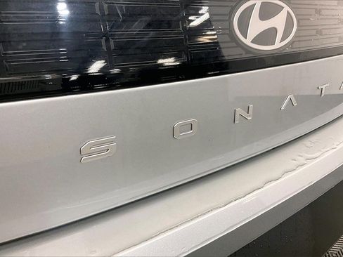 Certified 2025 Hyundai Sonata SE image 25