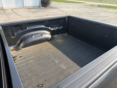 Used 2020 RAM 1500 Big Horn AWD/4WD image 14