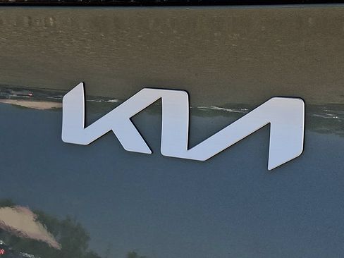 Used 2024 Kia Sportage X-Line w/ X-Line Premium Package AWD/4WD image 30