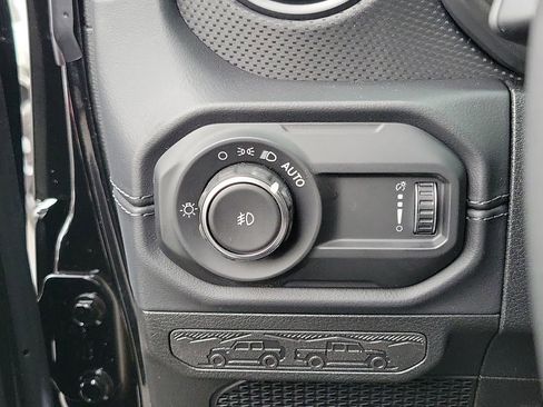 New 2026 Jeep Wrangler Unlimited Rubicon image 7