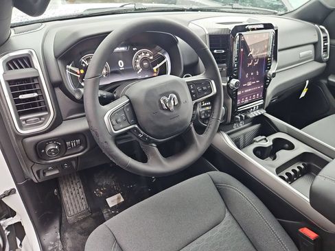 New 2026 RAM 1500 4x4 Crew Cab image 13