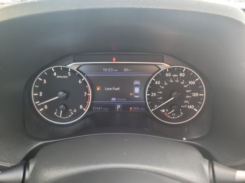 Used 2025 Nissan Altima 2.5 SV FWD image 30
