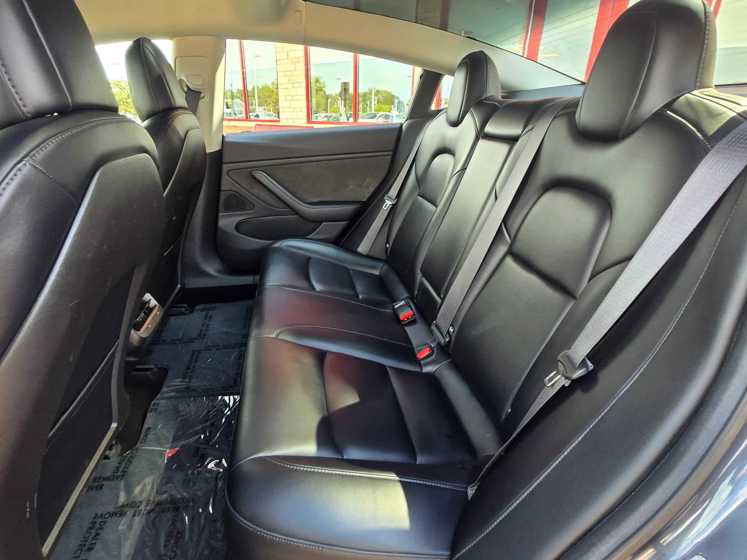 Used 2018 Tesla Model 3 Long Range RWD image 9