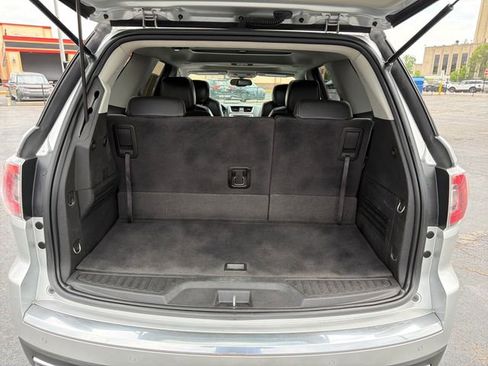 Used 2013 GMC Acadia SLT FWD image 25