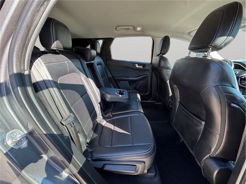 Used 2021 Ford Escape SEL image 41