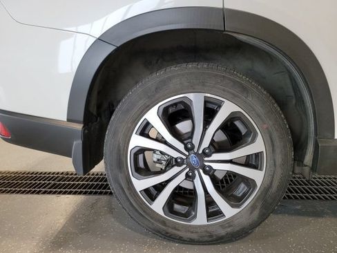 Used 2024 Subaru Forester Limited w/ POP Package 3 AWD/4WD image 15