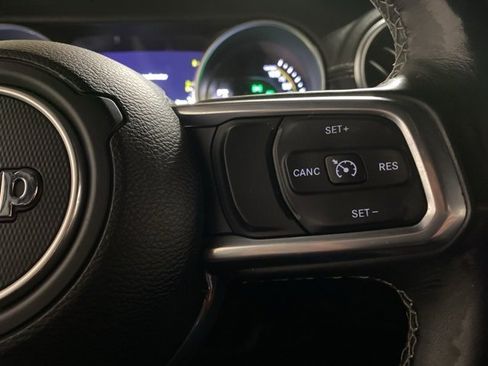 Used 2021 Jeep Wrangler Unlimited Sahara w/ Cold Weather Group image 34