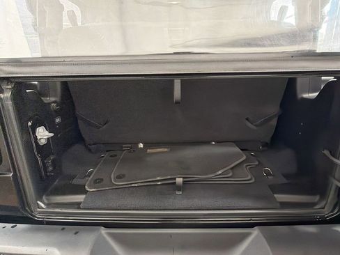 Used 2018 Jeep Wrangler Sport AWD/4WD image 26
