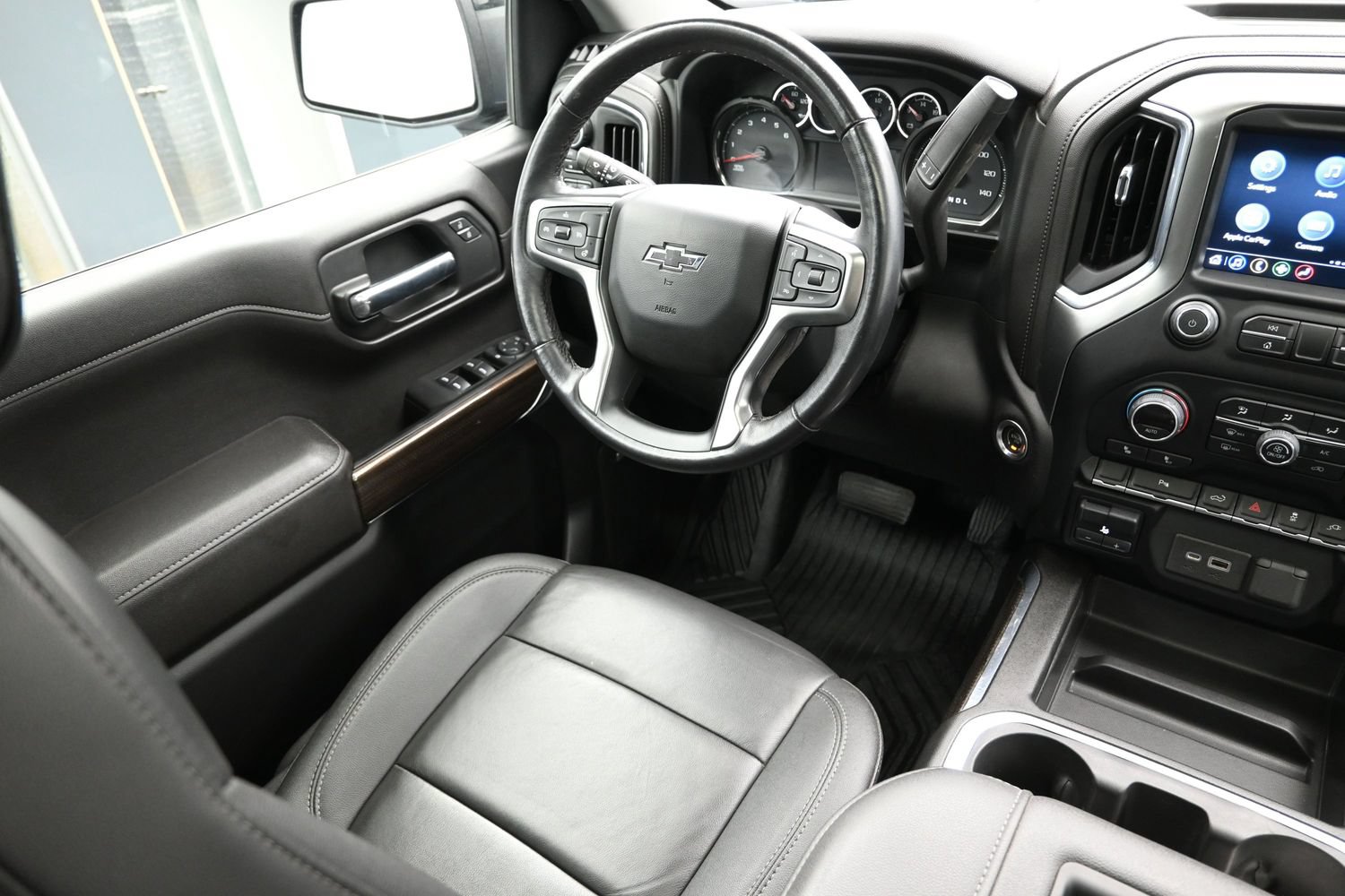 Used 2022 Chevrolet Silverado 1500 LT Trail Boss w/ Convenience Package II AWD/4WD image 24
