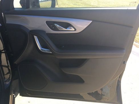 Used 2023 Chevrolet Blazer LT w/ Convenience Package image 21