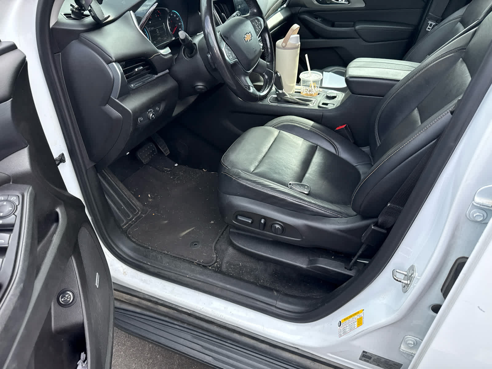Used 2019 Chevrolet Traverse Premier w/ Driver Confidence II Package FWD image 6