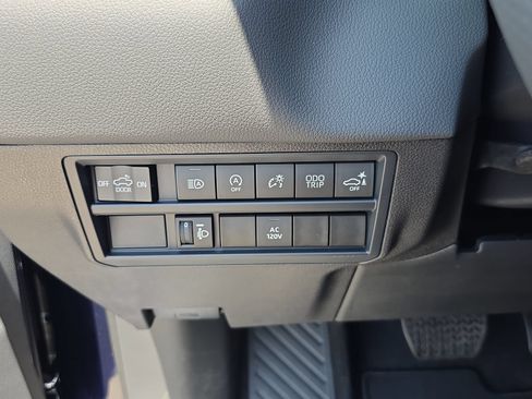 New 2026 Toyota Tundra Limited w/ Power Package RWD image 22