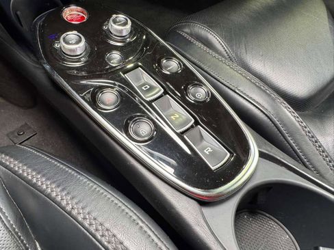 Used 2020 McLaren GT image 29