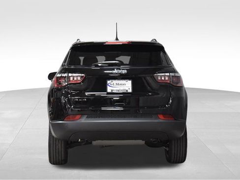 New 2026 Jeep Compass Limited image 7