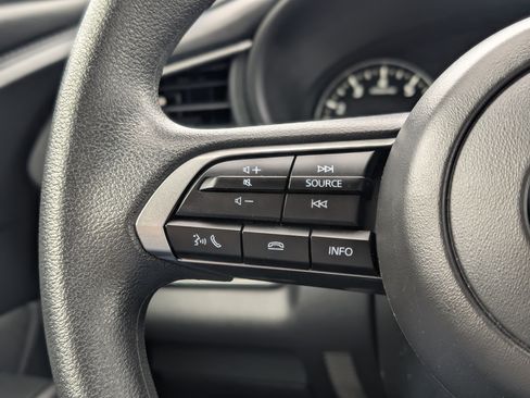 Used 2025 MAZDA CX-30 AWD 2.5 S image 17