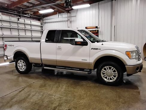Used 2013 Ford F150 Lariat w/ Mid Equipment Group AWD/4WD image 2