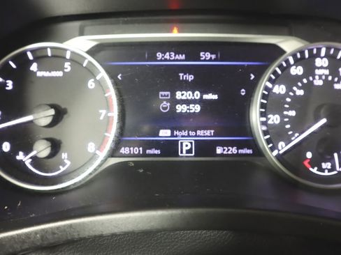 Certified 2020 Nissan Sentra SV image 13