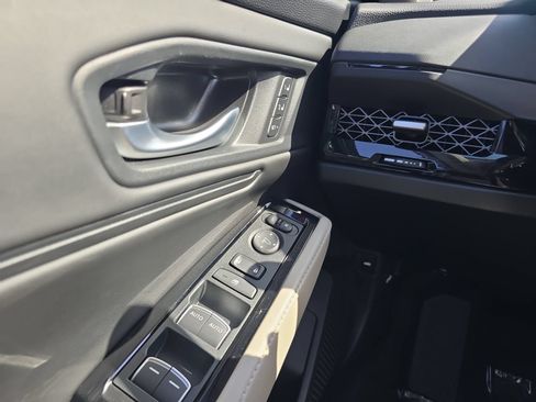 Used 2024 Honda Accord Touring image 23