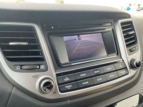 Used 2016 Hyundai Tucson SE w/ Option Group 02 image 19