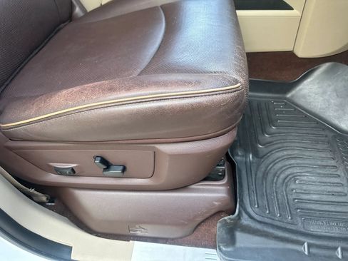 Used 2014 RAM 3500 Laramie Longhorn AWD/4WD image 29