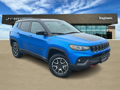 Used 2025 Jeep Compass Trailhawk