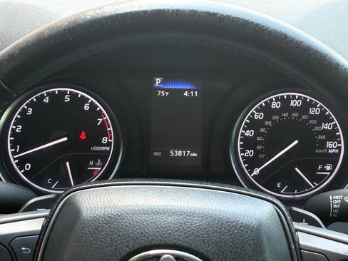 Used 2024 Toyota Camry SE FWD image 16