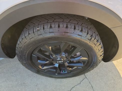 Used 2024 Kia Telluride SX X-Pro AWD/4WD image 10