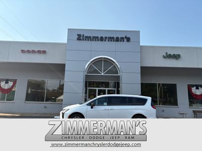 New 2027 Chrysler Pacifica Select