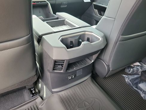 New 2026 Toyota Tundra Limited AWD/4WD image 11