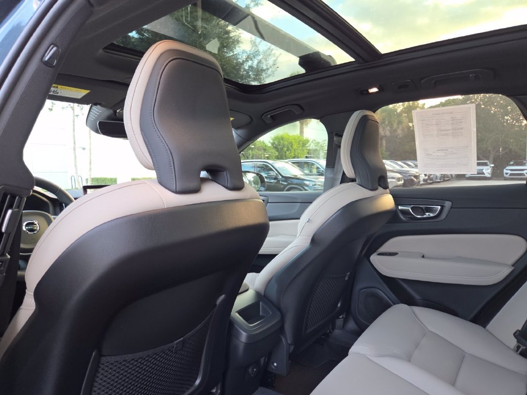 Used 2026 Volvo XC60 B5 Plus AWD/4WD image 16